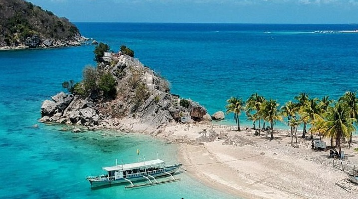 DCIM/100MEDIA/DJI_0408.JPG Cabugao Gamay Island