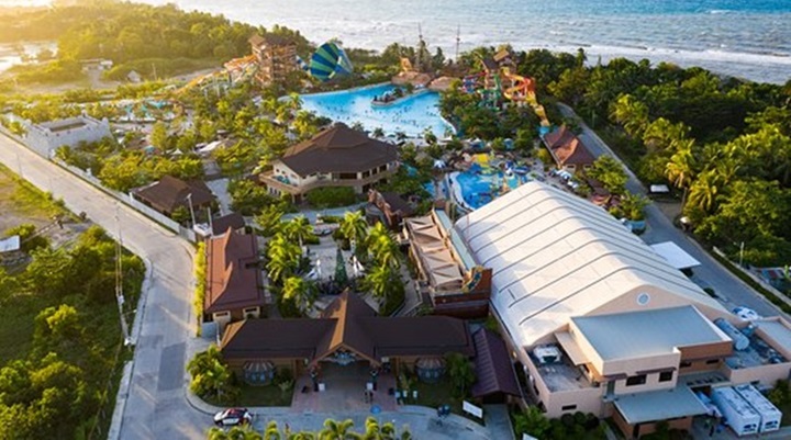 Seven Seas Waterpark and Resort