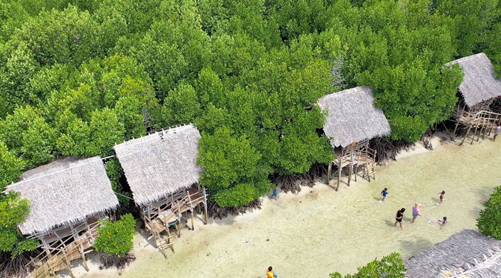 Tubajon Aquamarine Park