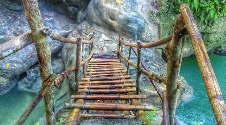 Jovellar Underground River (1)