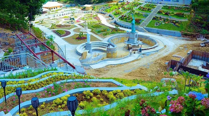 Sikatuna Mirror of the World
