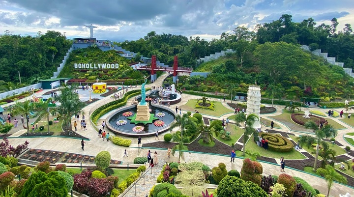 Sikatuna Mirror of the World