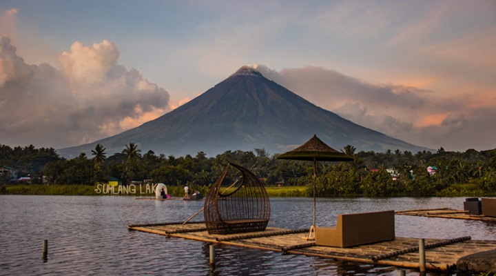 Sumlang Lake (1) Sumlang Lake