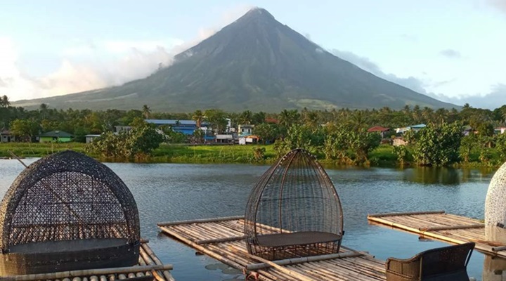 Sumlang Lake (2) Sumlang Lake