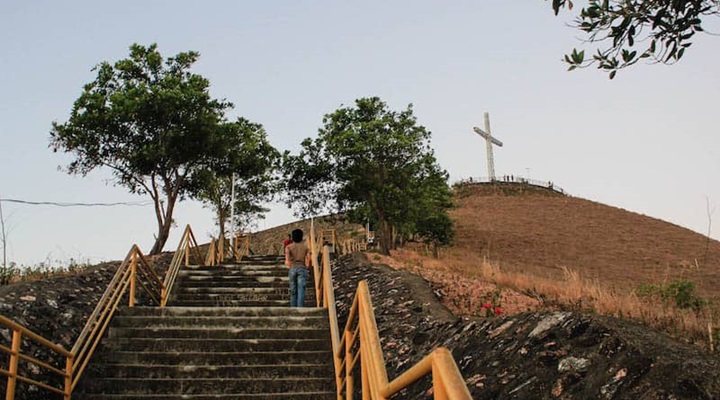 Mount Tapyas