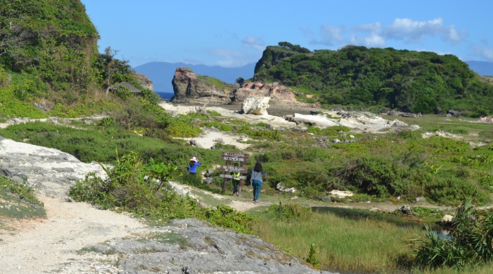 Kapurpurawan Rock Formation