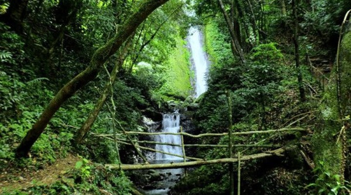 Kabigan Falls (14)