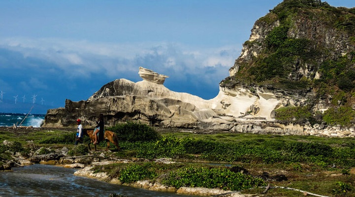 Kapurpurawan Rock Formation (4) Kapurpurawan Rock Formation