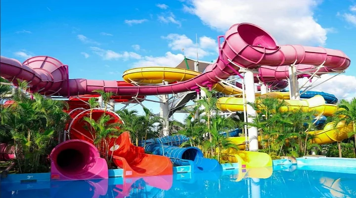 Aqua Planet Is One of the Best Waterparks in the Philippines