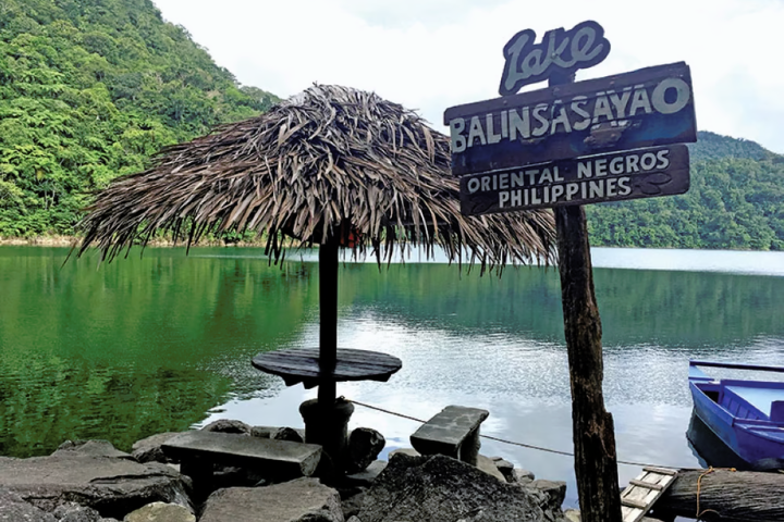 Lake Balinsasayao