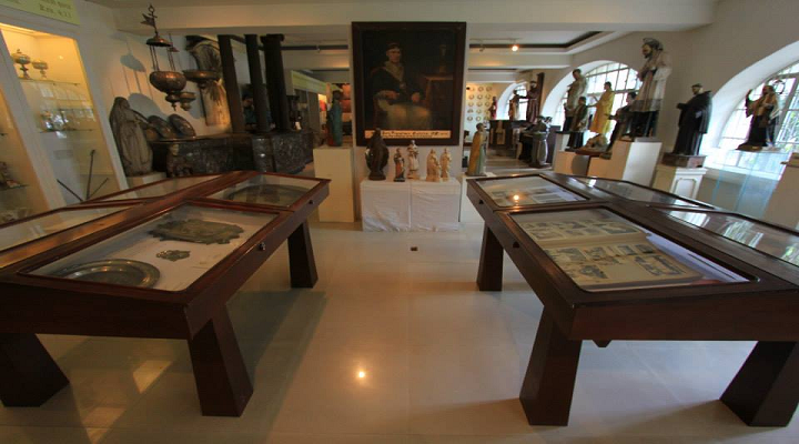 Museo del Seminario Conciliar de Nueva Caceres