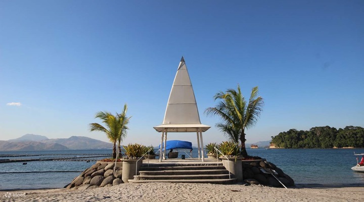 Adventure Beach Waterpark