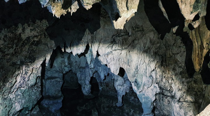 Processed with VSCO with g3 preset Libmanan Caves National Park