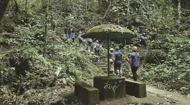 Libmanan Caves National Park 