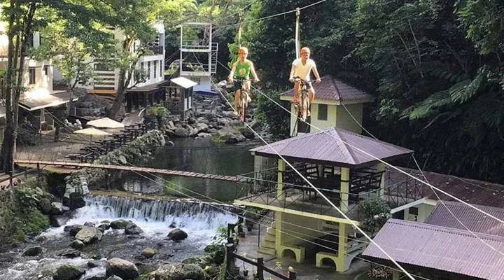 Panicuason Hot Springs Resort