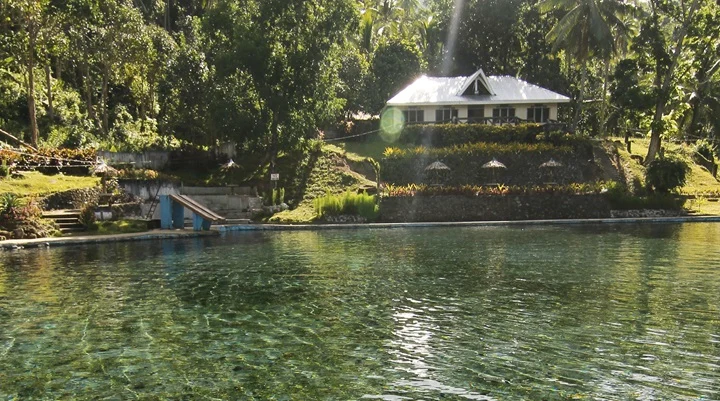 Panicuason Hot Springs Resort